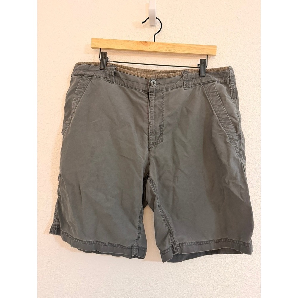 The North Face Mens Gray Green Cargo Hiking Shorts Size 36 Utility Outdoor